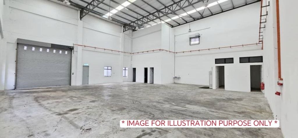 Open industrial floor space with roller shutter access