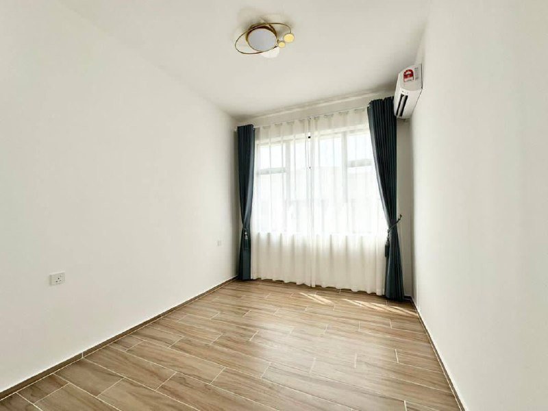 For Rent: Central Park Country Garden Tampoi, 4 Bedroom 4 Bathroom