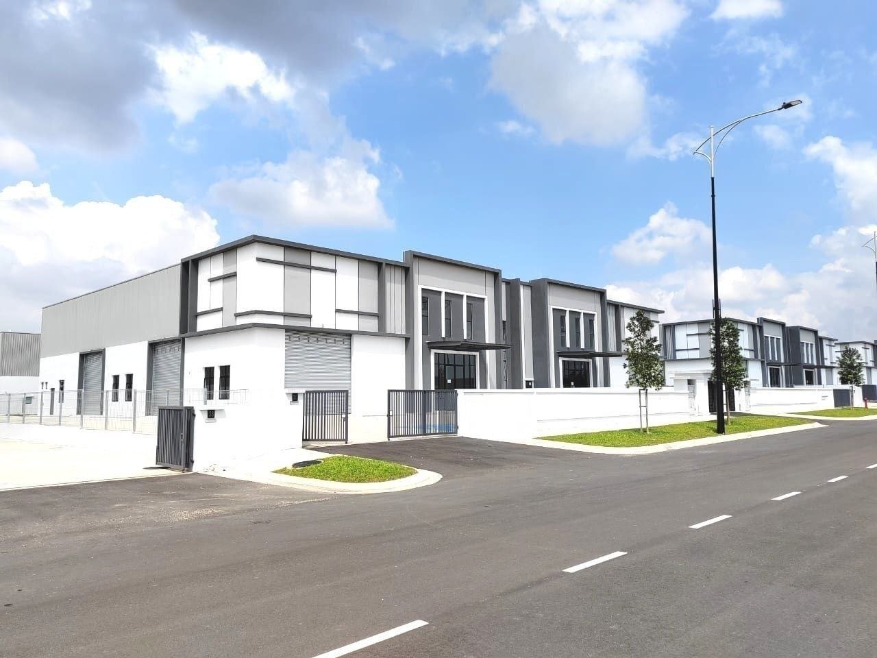 Single Storey Semi D Factory for Rent at Eco Business Park 1 Phase 3