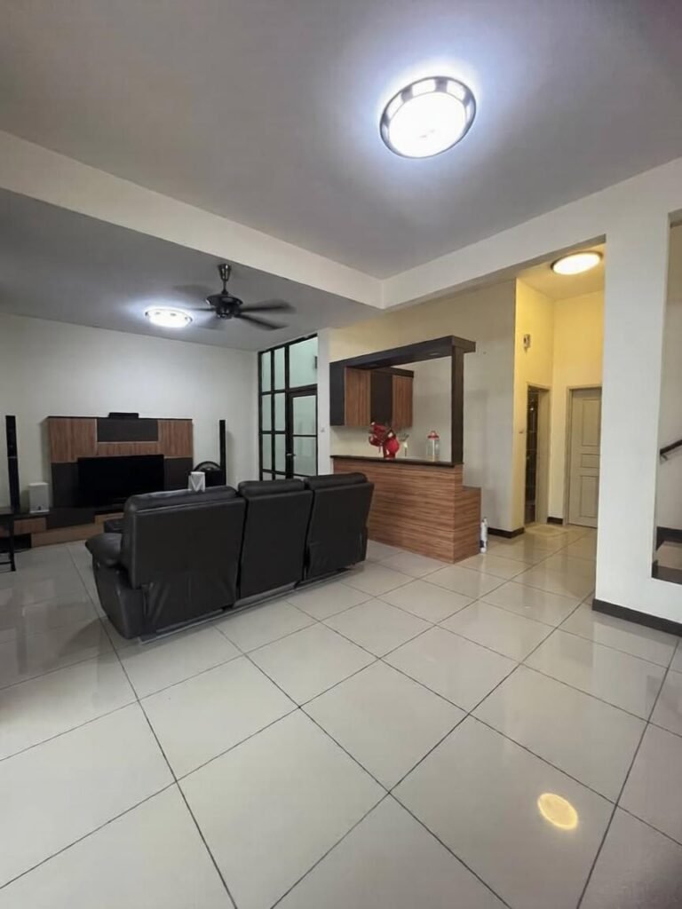 For Rent: Mont Callista @ Taman Pulai Bayu 3-Storey Semi-D