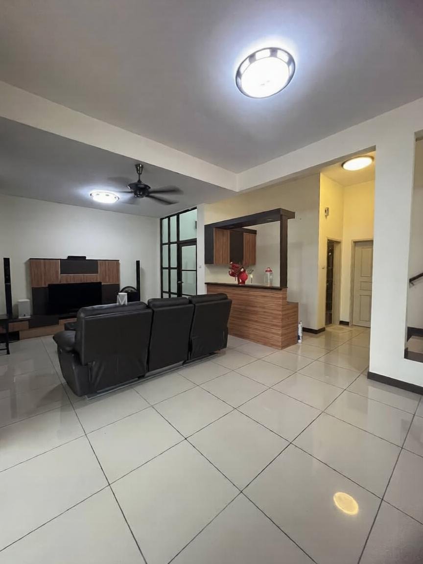 For Rent: Mont Callista @ Taman Pulai Bayu 3-Storey Semi-D