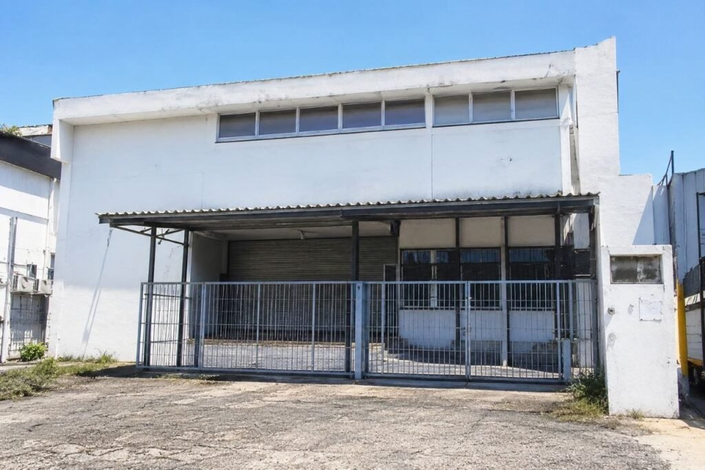 Light Factory for Rent in Taman Universiti