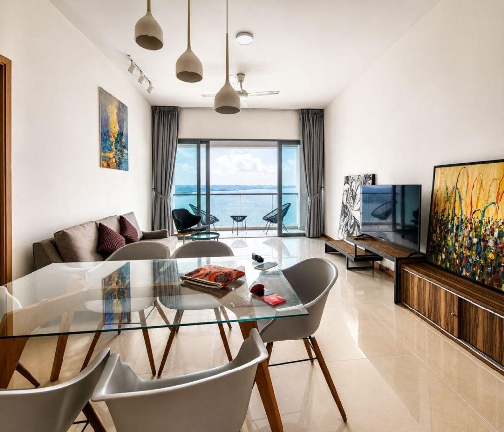 Fully Furnished 2+1 Bedroom Sea View Unit at Southern Marina, Puteri Harbour